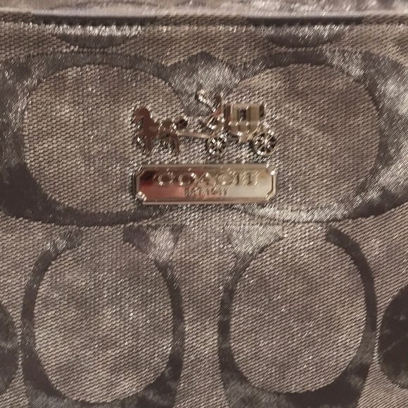 Coach Bag - Picture 5 of 16